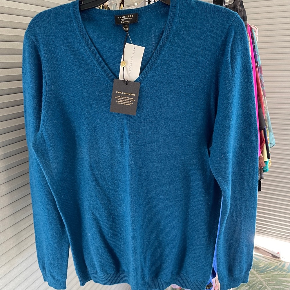 Charter club, Cashmere pull over L